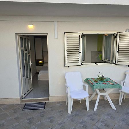 Apartman Nika - Marija Makarska Exteriör bild