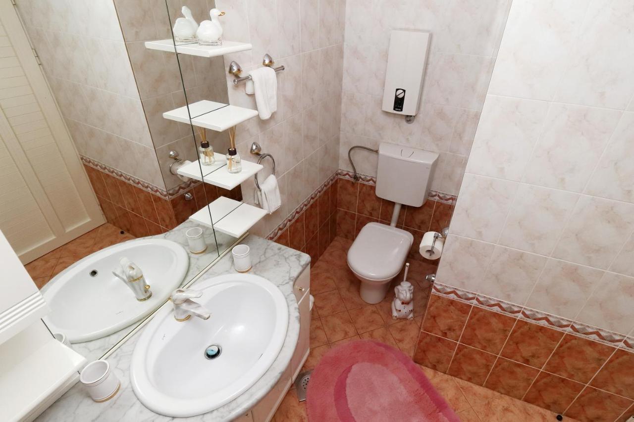 Apartman Nika - Marija Makarska Exteriör bild