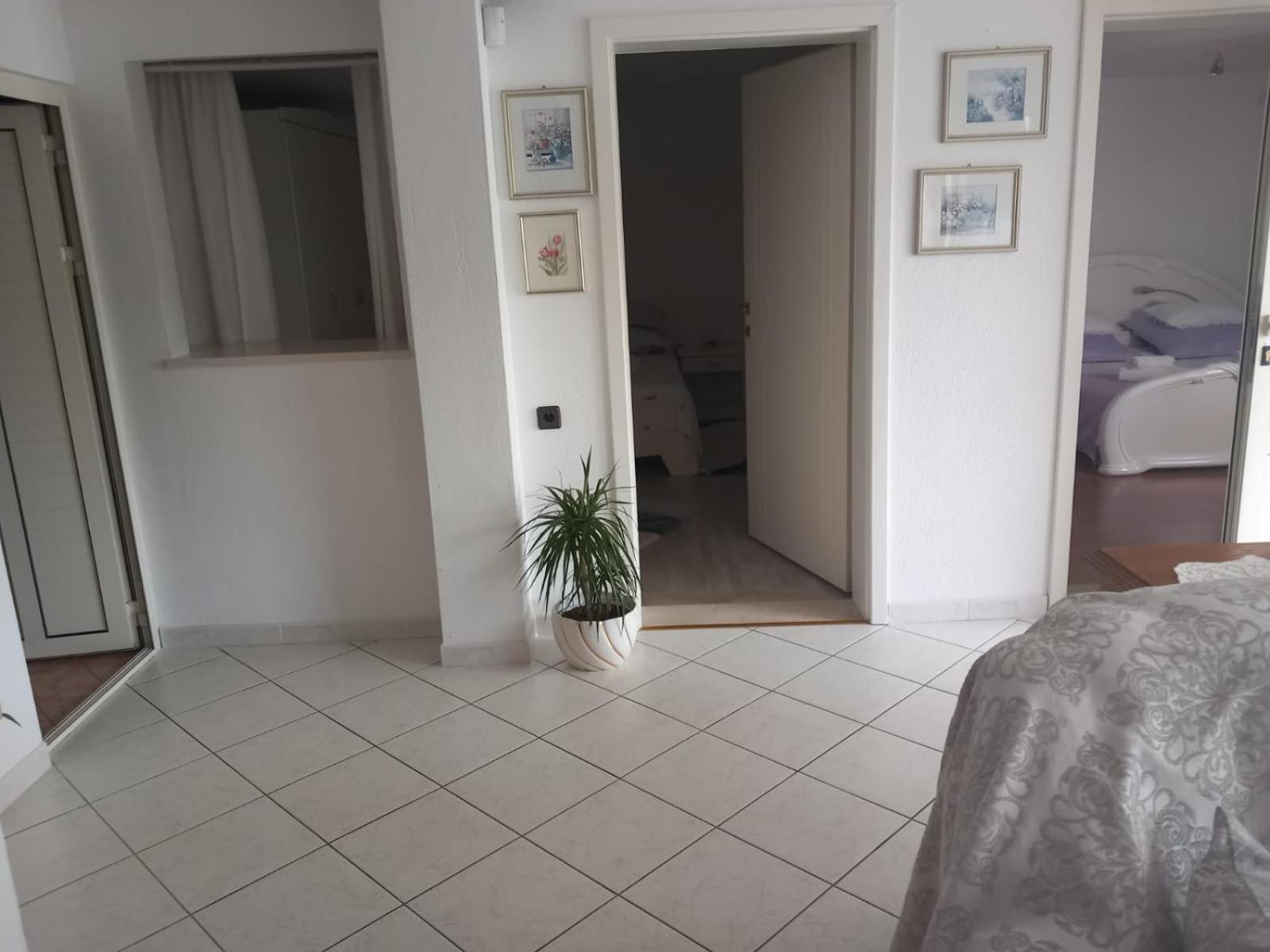 Apartman Nika - Marija Makarska Exteriör bild
