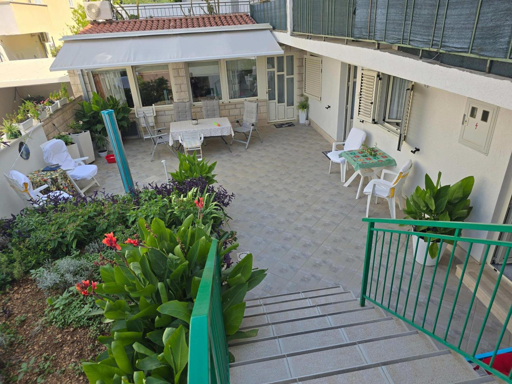 Apartman Nika - Marija Makarska Exteriör bild