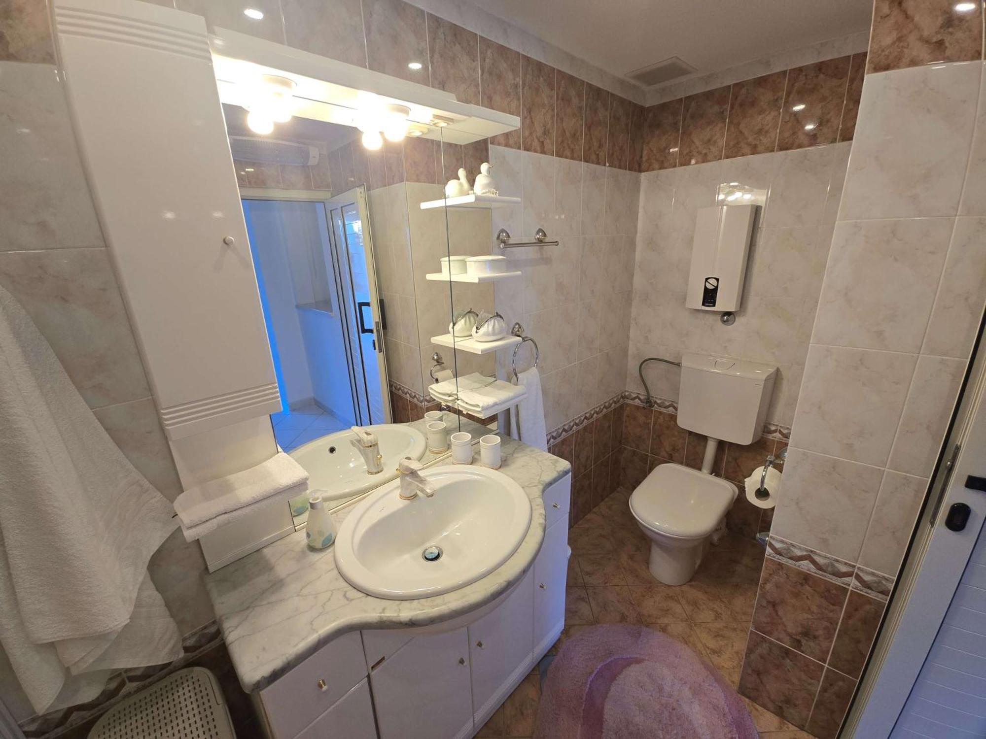 Apartman Nika - Marija Makarska Exteriör bild